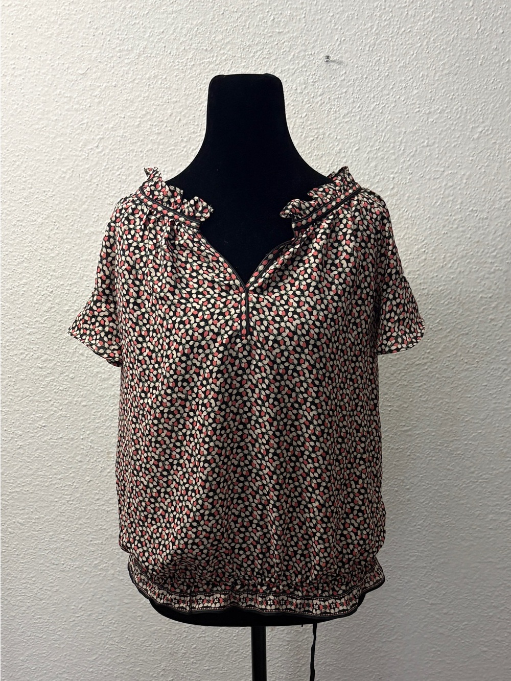 Max Studio Black Short-Sleeve Ruffle Neck Blouse with Pink and Cream Flowers